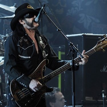 Lemmy Kilmister acha que a indústria das grandes gravadoras não vai durar