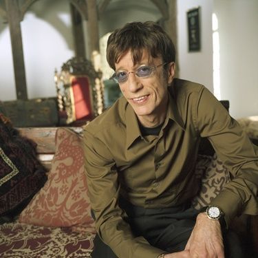 Robin Gibb teve que adiar sua vinda ao Brasil por causa de problemas no estômago