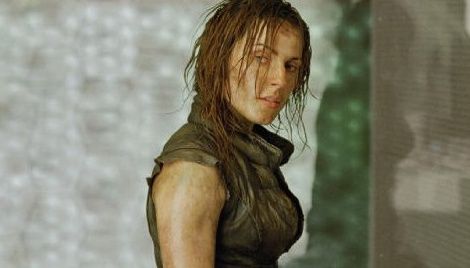 Antje Traue em Pandorum: atriz foi escalada para viver vilã em novo Superman