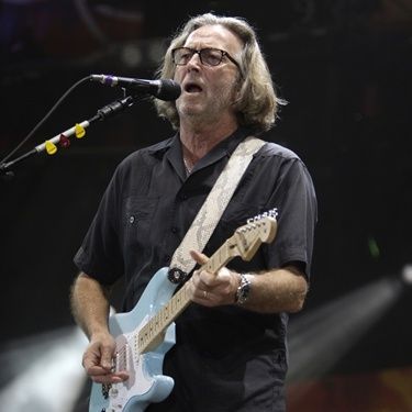 Eric Clapton fará três shows no Brasil em outubro