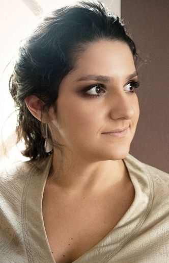 INSPIRADA Rita Gullo, parceira de Chico Buarque