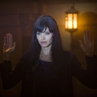 Angelina Jolie em ação em Salt