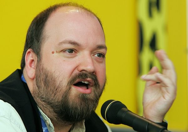 Dave McKean: "Fico feliz de ser chamado de ilustrador, pintor, fotógrafo, o que seja. Mas 'artista' soa presunçoso demais"