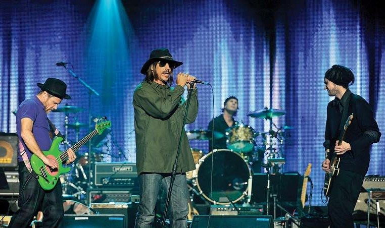 DESEJADOS Red Hot Chili Peppers: headlines da primeira noite a ter ingressos esgotados