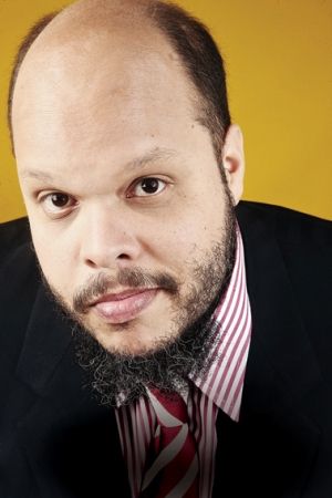 É CAMPEÃO Ed Motta no topo