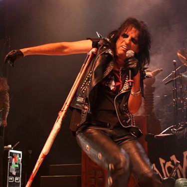 Alice Cooper: novo disco tem participação de ke$ha