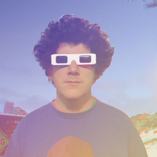 Kassin lança seu primeiro disco solo, Sonhando Devagar, no dia 24 de agosto