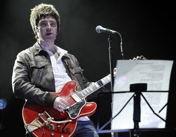 "Não vou tocar canções do catálogo do Oasis que você associe com Liam. Eu não posso cantar como ele canta", disse Noel Gallagher em entrevista à Rolling Stone