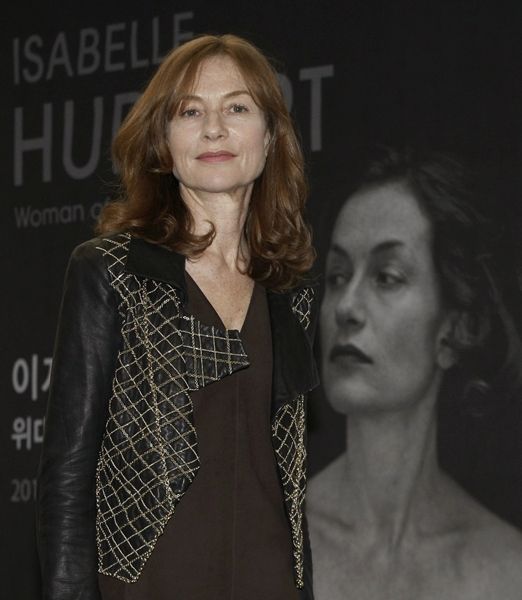 Isabelle Huppert: trabalhar como atriz "é mais que um desejo, é uma necessidade, como a de comer"