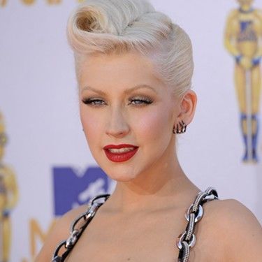 Christina Aguilera é um dos nomes confirmados para a cerimônia Michael Forever: The Tribute Concert, a ocorrer no dia 8 de outubro no País de Gales