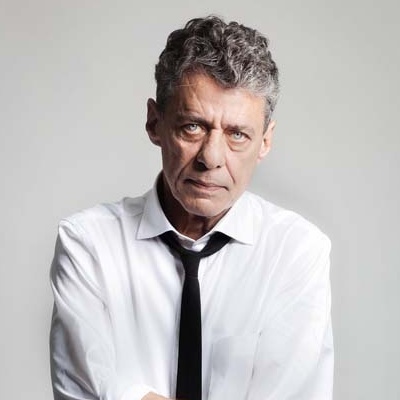 3 - Chico Buarque - Essa Pequena