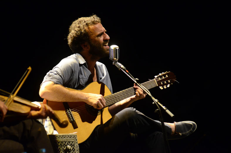 Set list da apresentação contou com 20 músicas ("Morena", segundo Camelo, não estava prevista, mas foi incluída a pedido de uma fã)