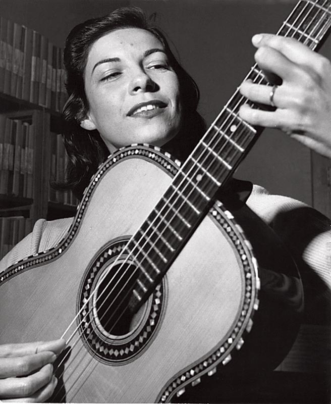 Inezita nos anos 50, quando gravou vários clássicos