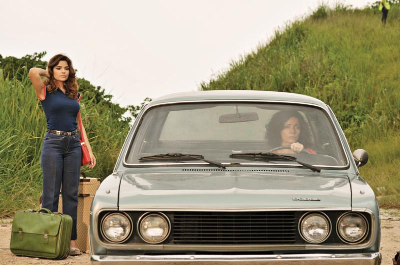 Vanessa (à esq,) e Claudia Ohana em drama irregular