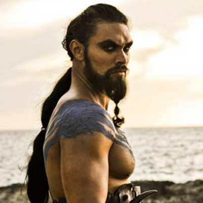 3º - Drogo estupra Daenerys