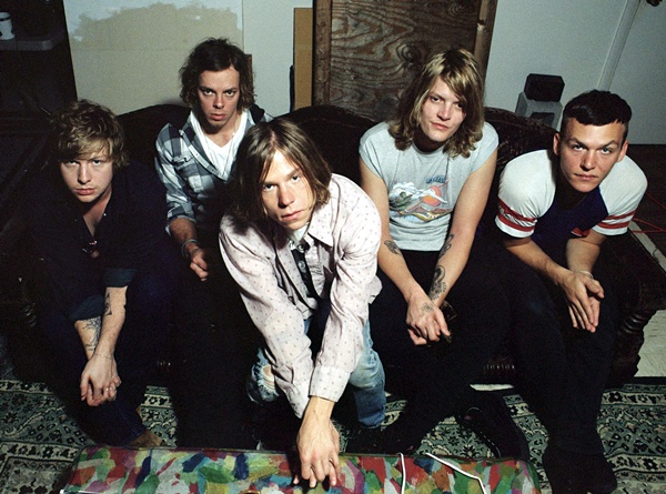 Cage the Elephant
