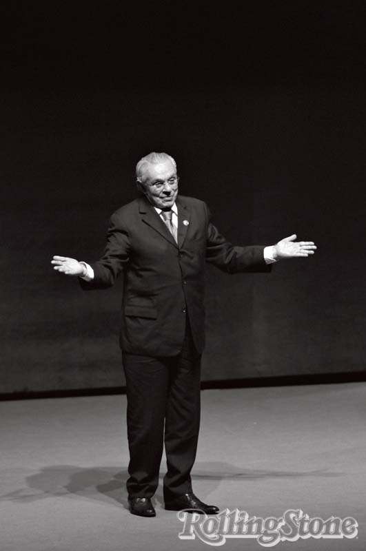 FELIZ Chico em 2009: o homem de centenas de faces fez do sorriso alheio uma missão de vida