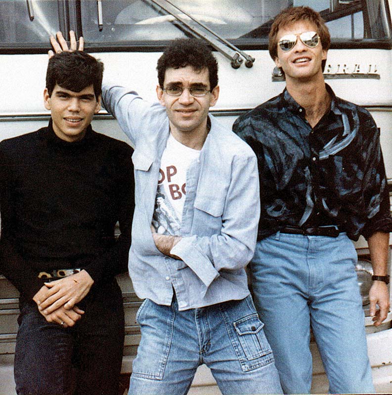 FOMOS JOVENS Villa-Lobos, Renato Russo e Bonfá, na época do Legião