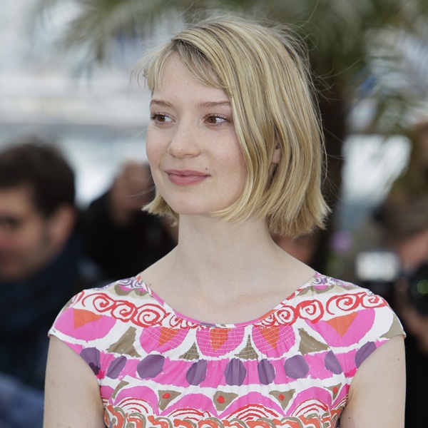 Mia Wasikowska