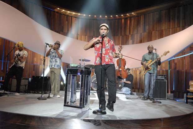 Zé Cafofinho e Suas Correntes