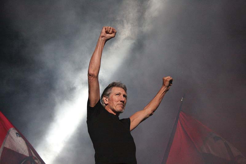 PLANOS Roger Waters pensa em gravar disco de inéditas após turnê