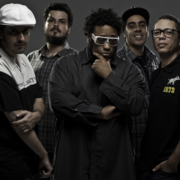 BNegão e Os Seletores de Frequência