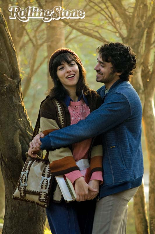 Julia Ianina e Geraldo Rodrigues em Cara ou Coroa: amor na ditadura