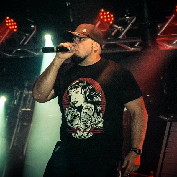 Galeria Bateristas Vocalistas: Digão