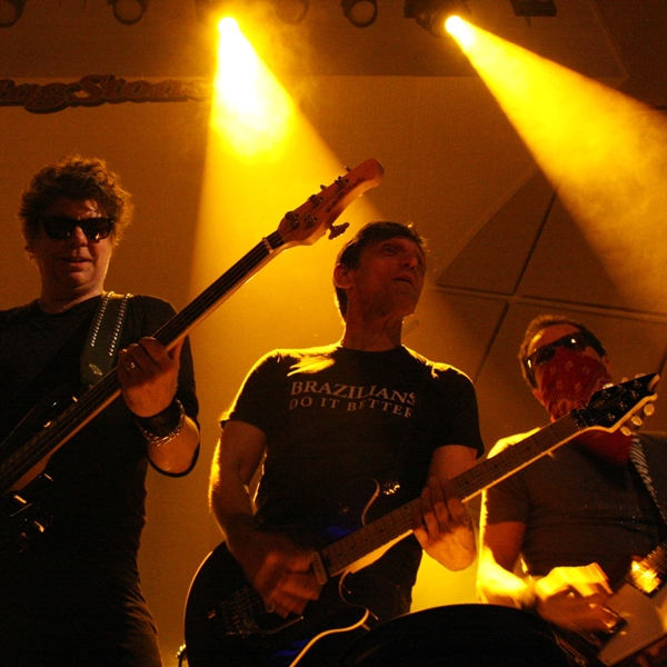 Titãs foi a banda convidada para embalar a festa de seis anos da Rolling Stone Brasil, no Cine Joia, em São Paulo