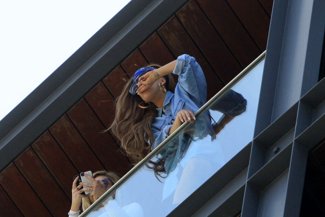 Lady Gaga chegou ao Rio de Janeiro na tarde desta quarta, 7