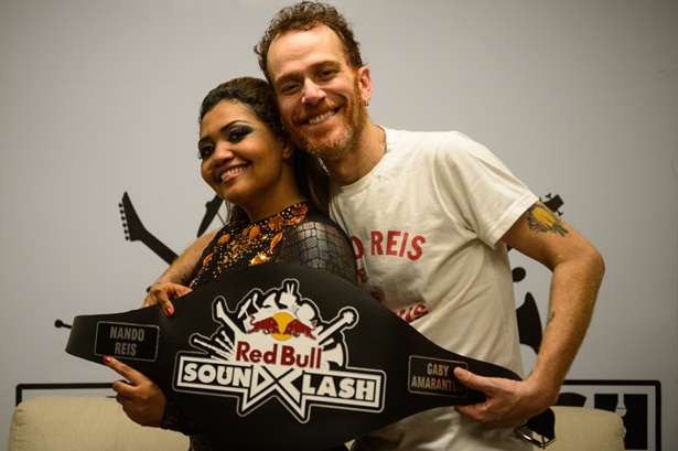 Gaby Amarantos e Nando Reis