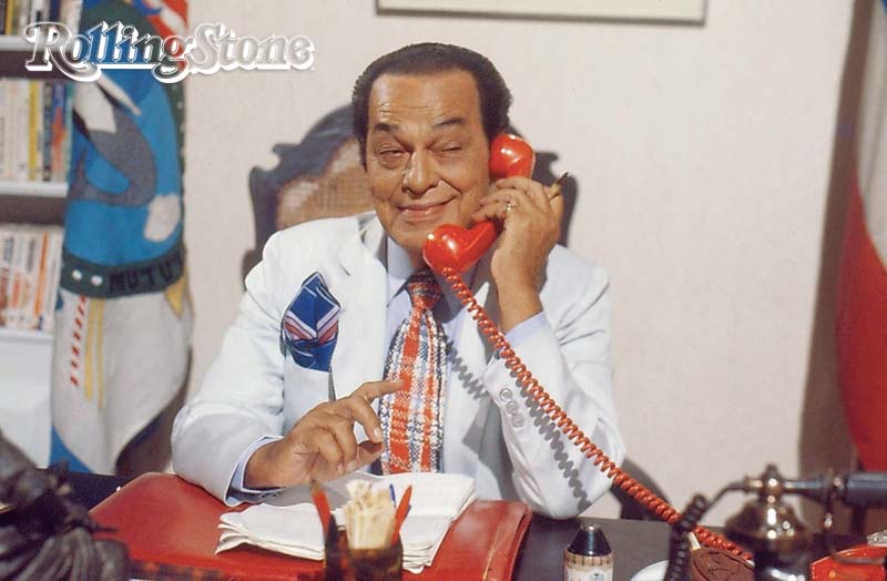 SEMPRE ARMANDO Odorico Paraguaçu joga uma cascata;