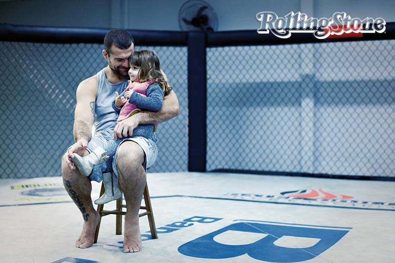 PAIZÃO No octógono particular, com a filha Duda