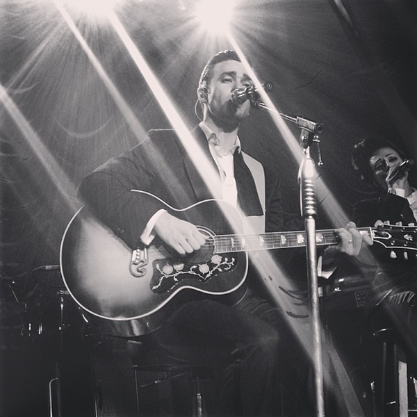 Justin Timberlake criou conta no Instagram e postou fotos com ângulos mais intimistas de sua participação no Grammy