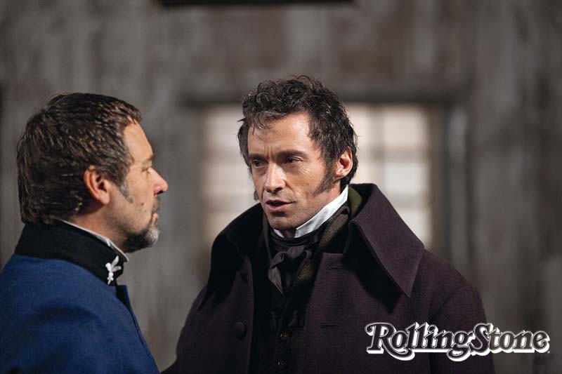 GATO E RATO Javert (Crowe, à esq.) enquadra Valjean (Jackman).