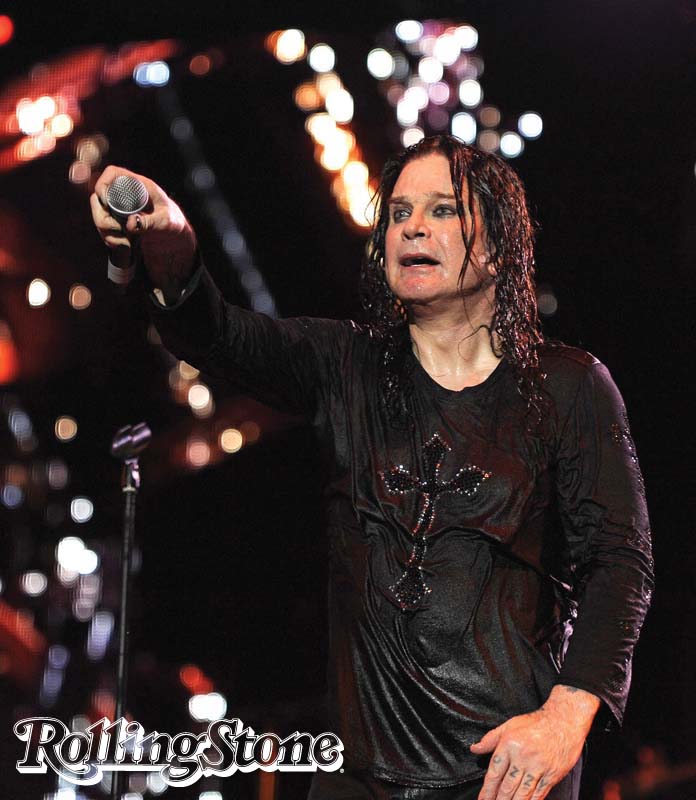 SUANDO Ozzy em um dos shows da volta do Sabbath, em 2012