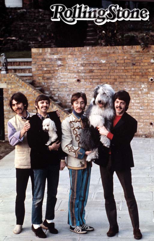 Os Beatles e alguns amigos caninos em 1967;