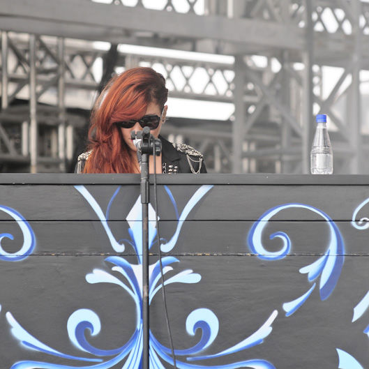 Pitty trouxe o seu projeto Agridoce para o Lollapalooza 2013