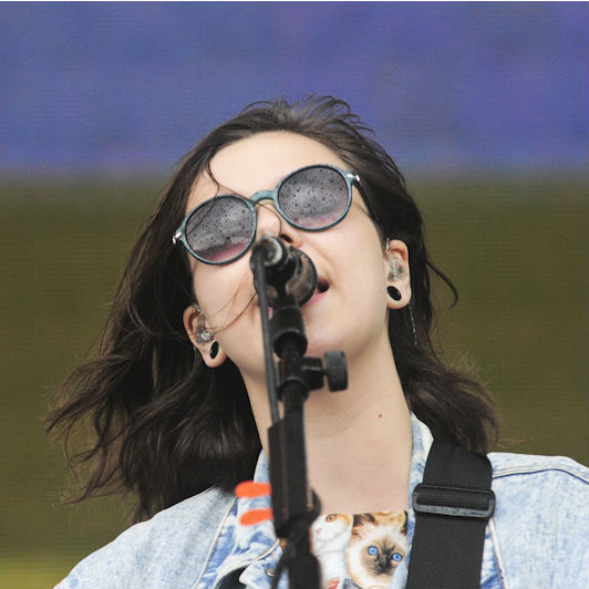 A banda é liderada pela bela Nanna Bryndís Hilmarsdóttir.