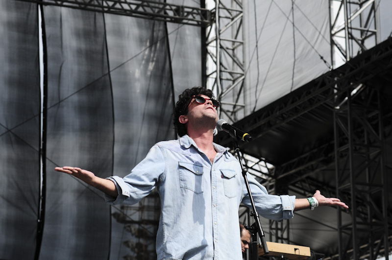 Lirinha + Eddie - galeria