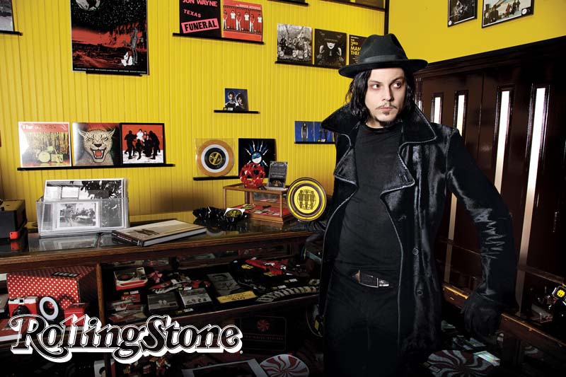 EM CASA White na loja da Third Man, em Nashville