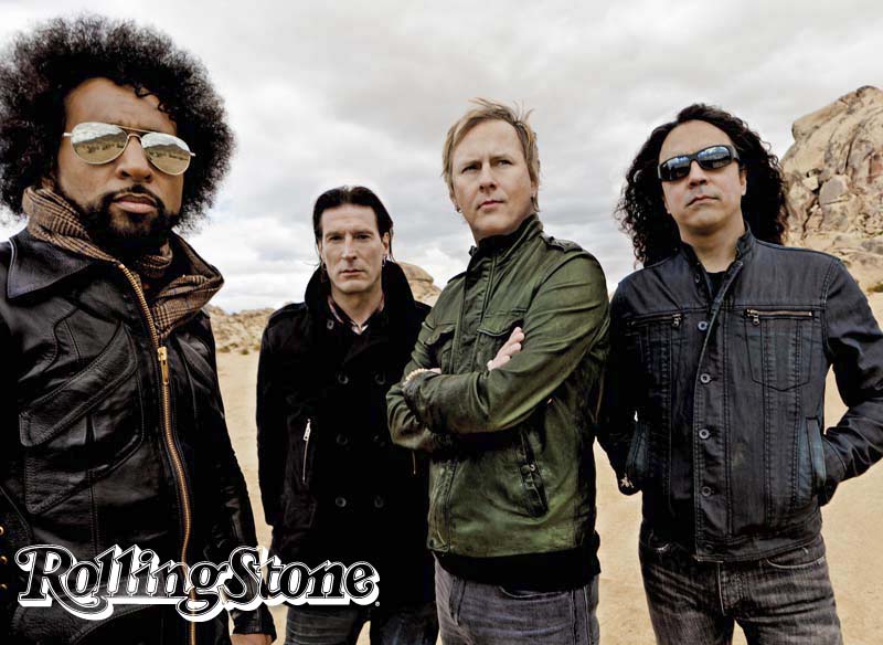 Sobreviventes Inez (à dir.) é um roqueiro de família