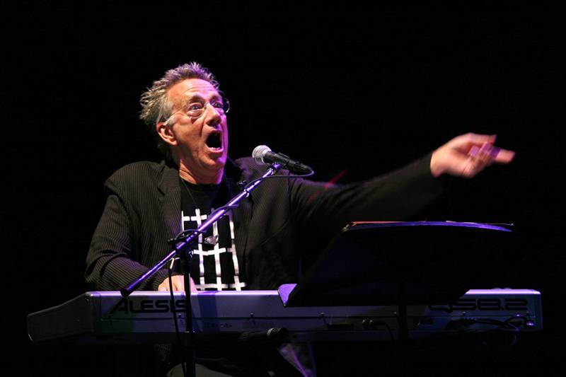 Ray Manzarek morreu aos 74 anos nesta segunda, 20 de maio