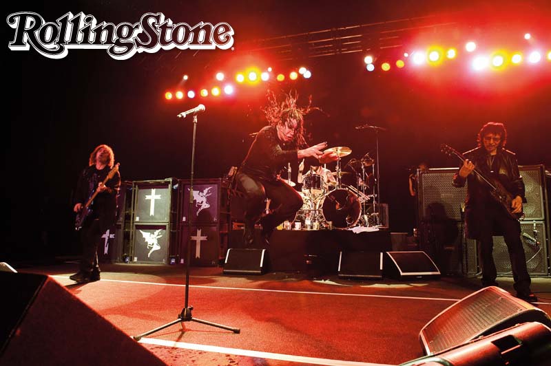 REENCARNADOS Geezer Butler, Ozzy Osbourne e Tony Iommi durante show da nova turnê do Black Sabbath, em 2012