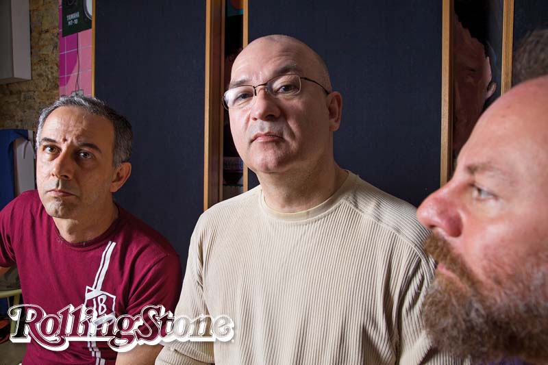 Reencarnados Barone, Vianna e Ribeiro, os “trintões”do Paralamas