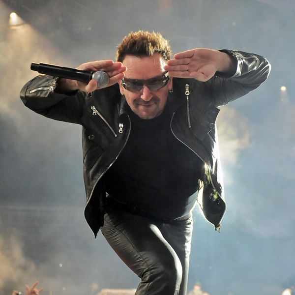 Benfeitores: Bono