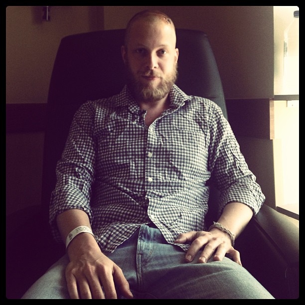 Ted Dwane, do Mumford & Sons