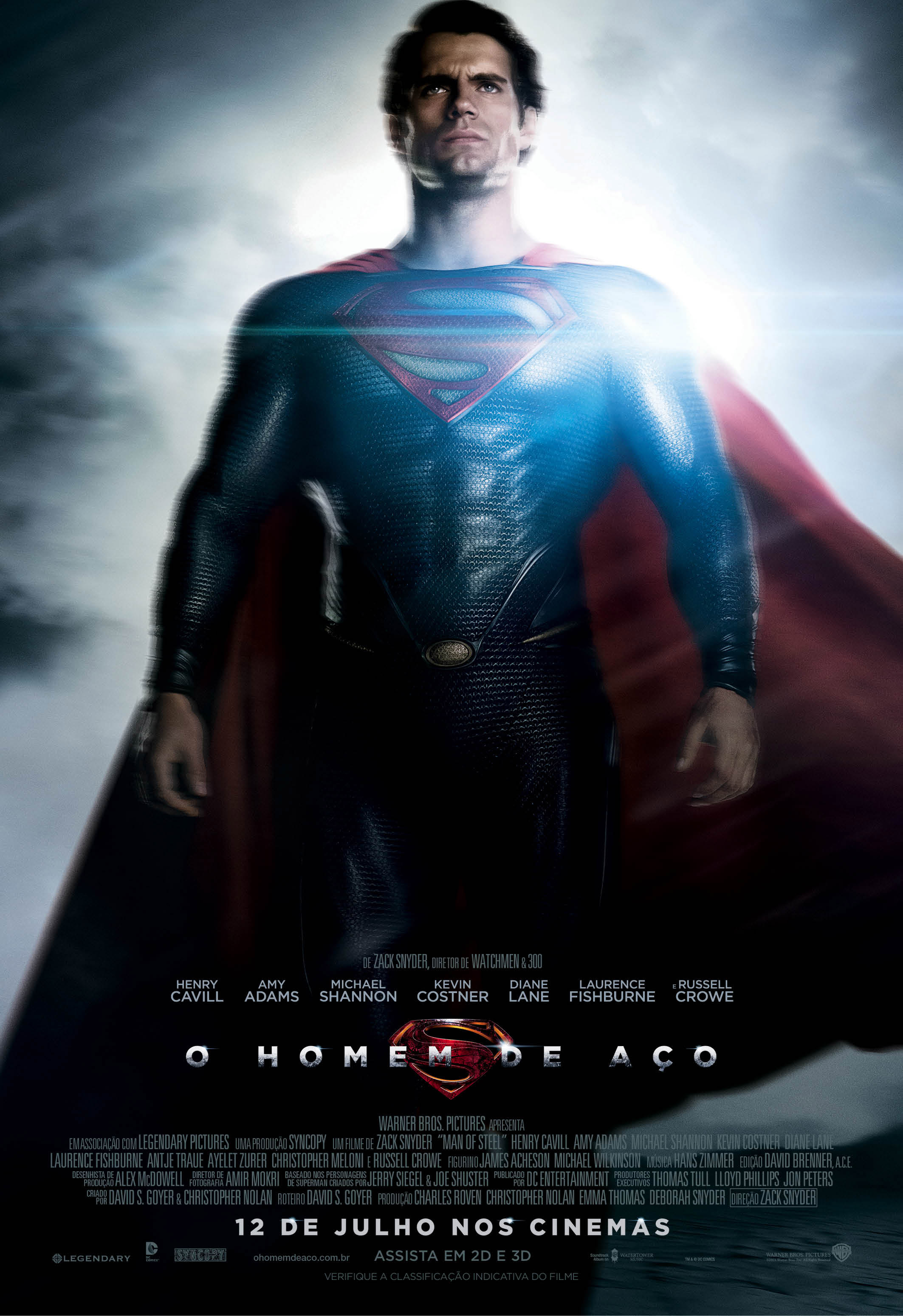 Henry Cavill dá vida a um Superman mais humanizado e frágil.