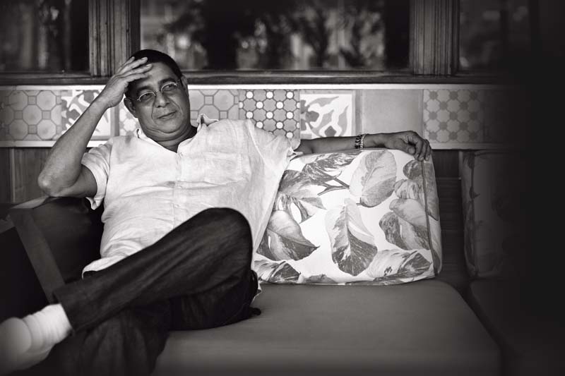 Homem do Povo Zeca, entre o samba, a cervejinha e a comunidade