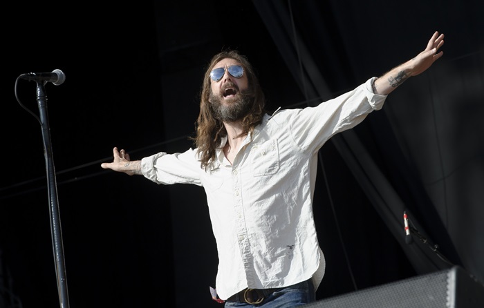 Galeria – Prisões estúpidas de astros da música – Chris Robinson